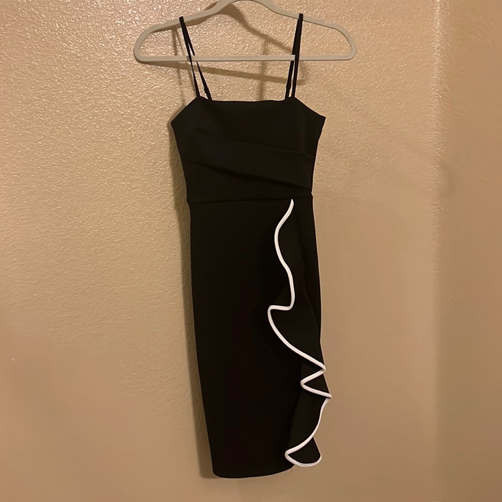 Lipsy black dress with ruffle trim! Us size 2!!